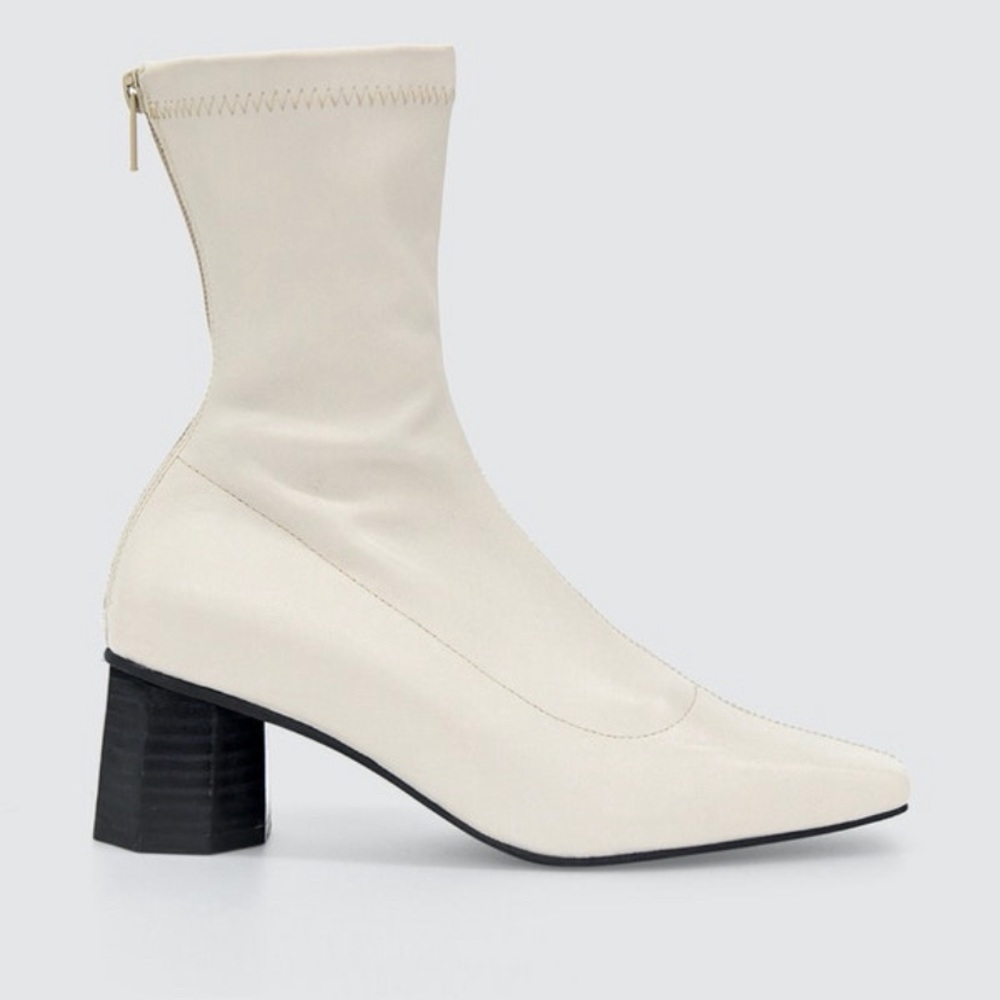 Matin Kim Leather Ankle Boots - Size 8 Cream / Brand New